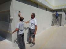 Object training at Synfola® GmbH Exposed concrete cosmetic SBK-08 at exposed concrete facade